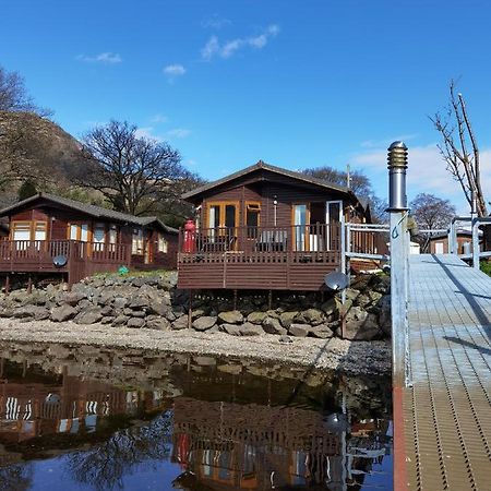 Bonnie Banks Lodge Ardlui Bagian luar foto